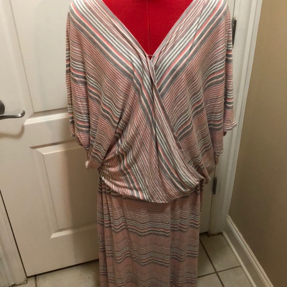 Cute beach 2 piece set! - Picture 4 of 6